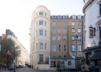 Hyde Park Apartments• Prest Vale Architects